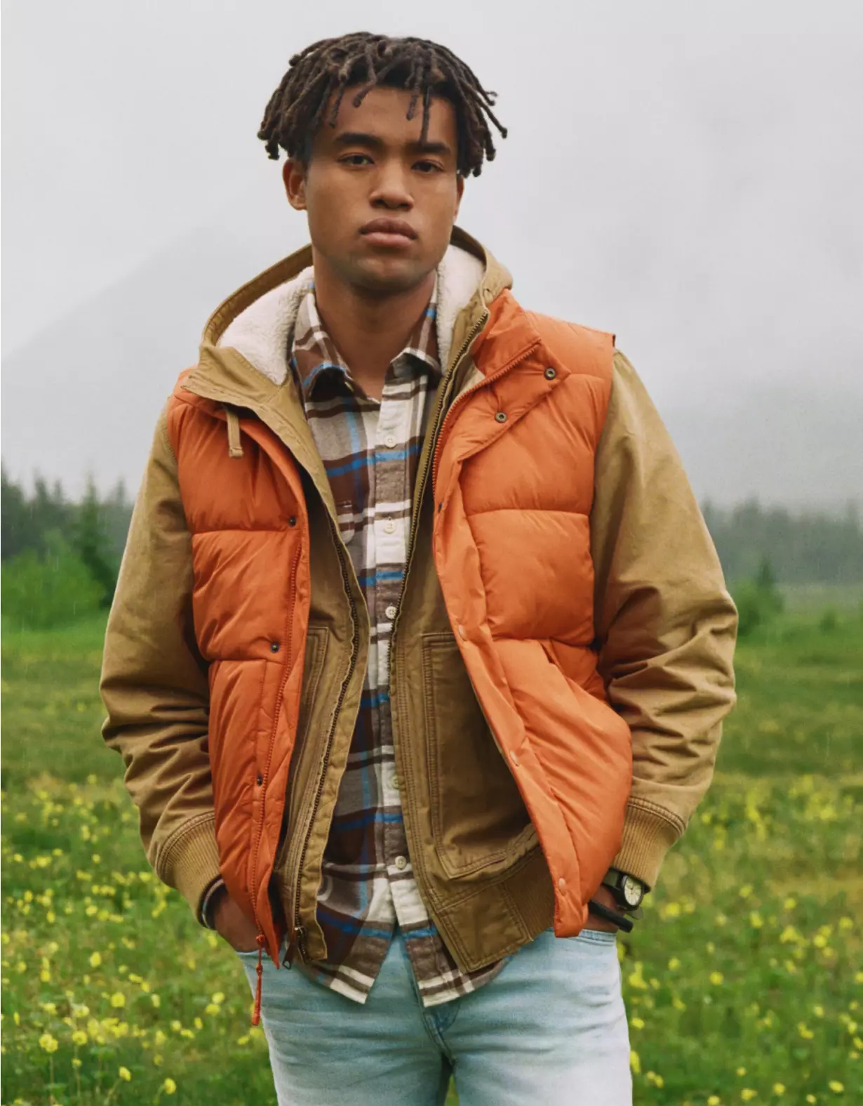 AE 24/7 Puffer Vest 1 AE 24/7 Puffer Vest