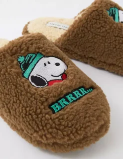 AE Snoopy Fleece Slipper 5 AE Snoopy Fleece Slipper -BoldThreads Store 0213 7523 261 d1