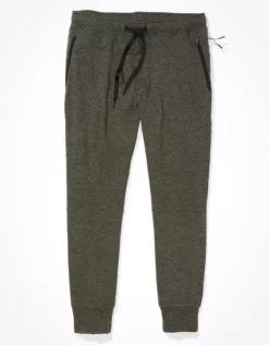 AE 24/7 Training Jogger -BoldThreads Store 1122 4768 300 f